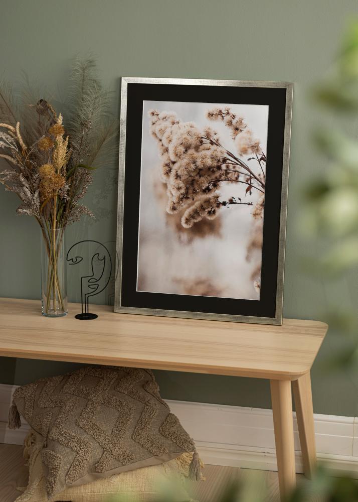 Πλαίσιο Κομψός Ασημί 30x40 cm - Πασπαρτού Μαύρος 21x29,7 cm (A4)