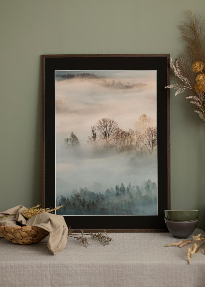 Πλαίσιο Edsbyn Καρυδιά 35x50 cm - Πασπαρτού Μαύρος 24x30 cm