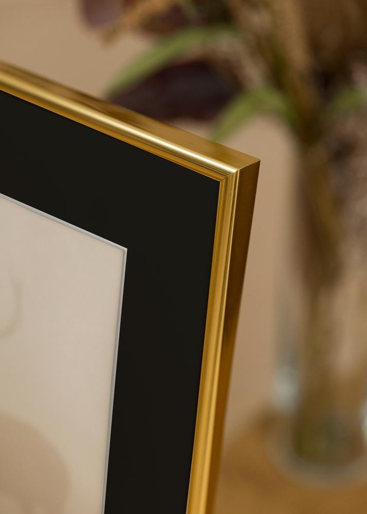 Πλαίσιο Victoria Χρυσός 70x100 cm - Πασπαρτού Μαύρος 62x93 cm