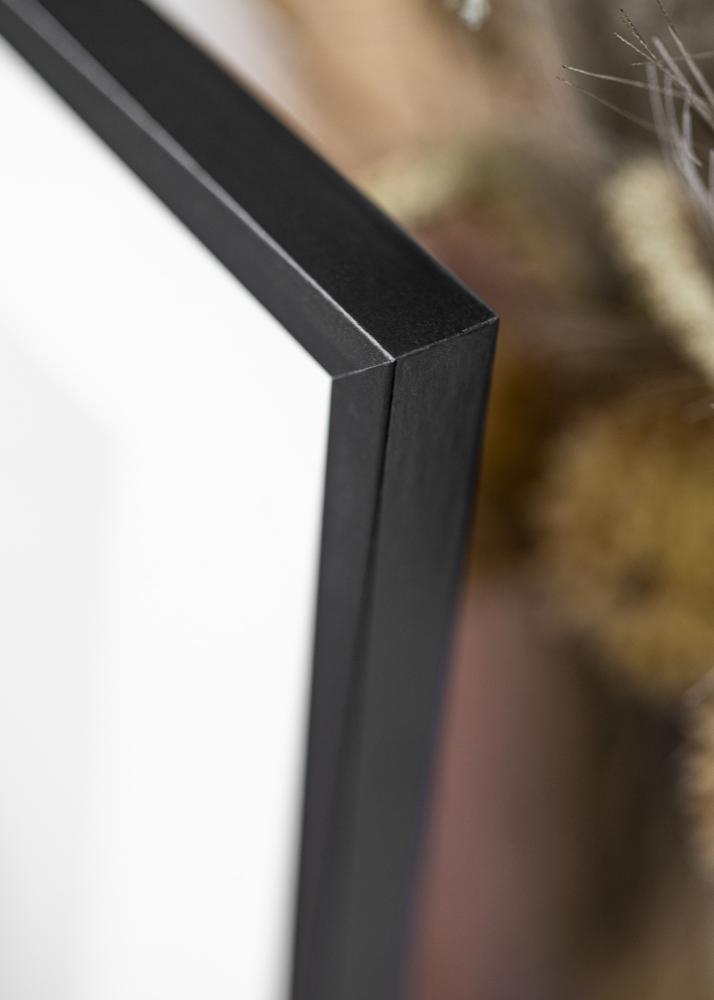 Κορνίζα Μαύρη Λεπτή 50 x 70 cm