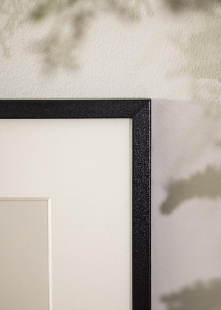 Κορνίζα Μαύρη Λεπτή 50 x 70 cm