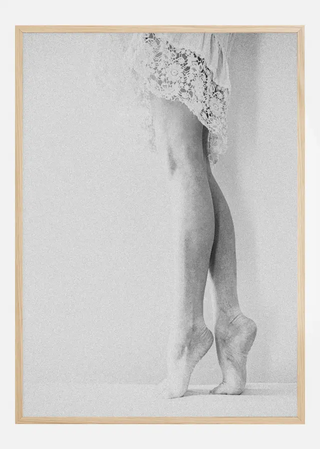 On My Toes Αφίσα