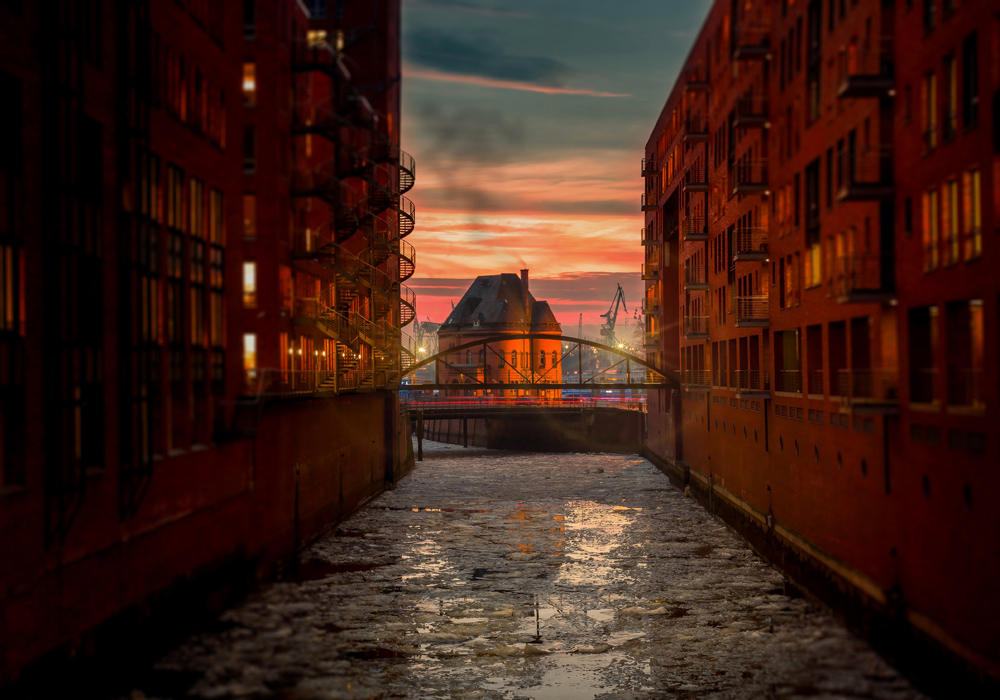 Πόλη στο νερό Αφίσα