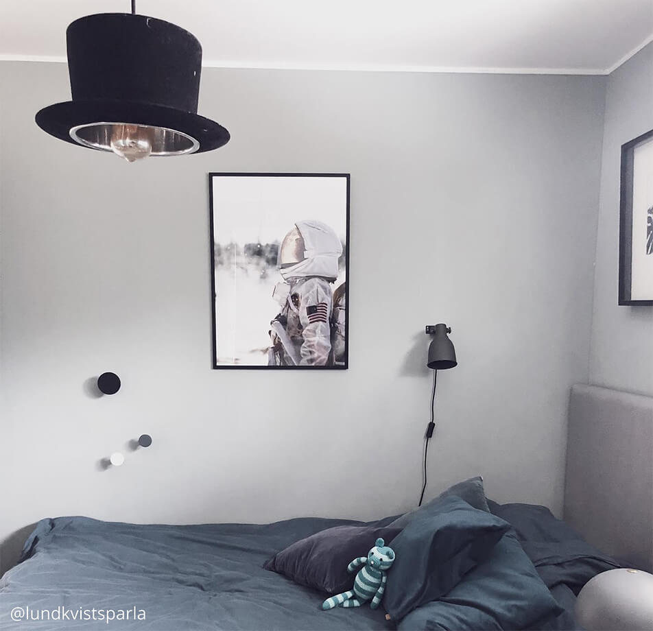 Διακόσμηση παιδικού δωματίου - αφίσα με αστροναύτη